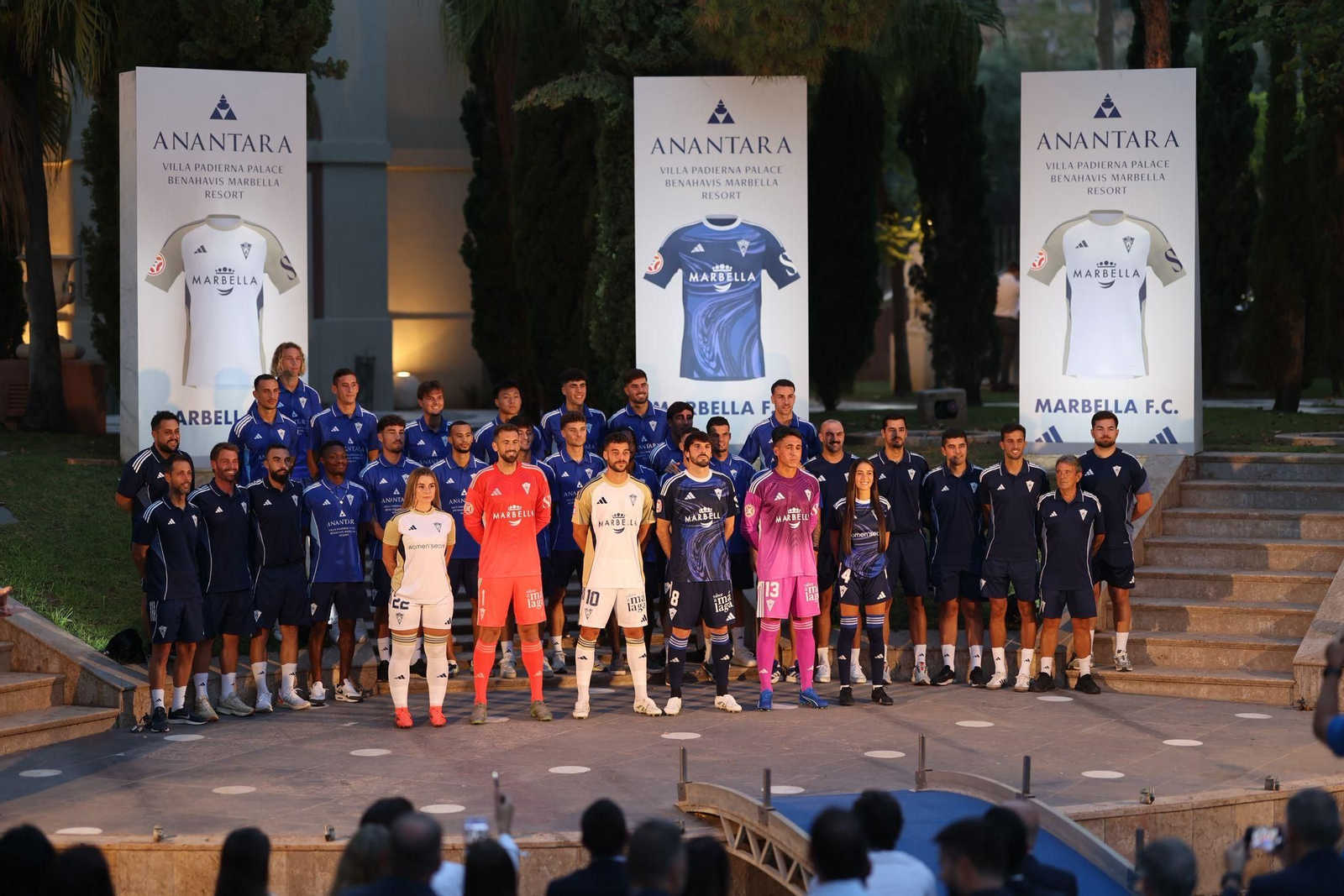 Así son las camisetas del Marbella FC 2025/2026