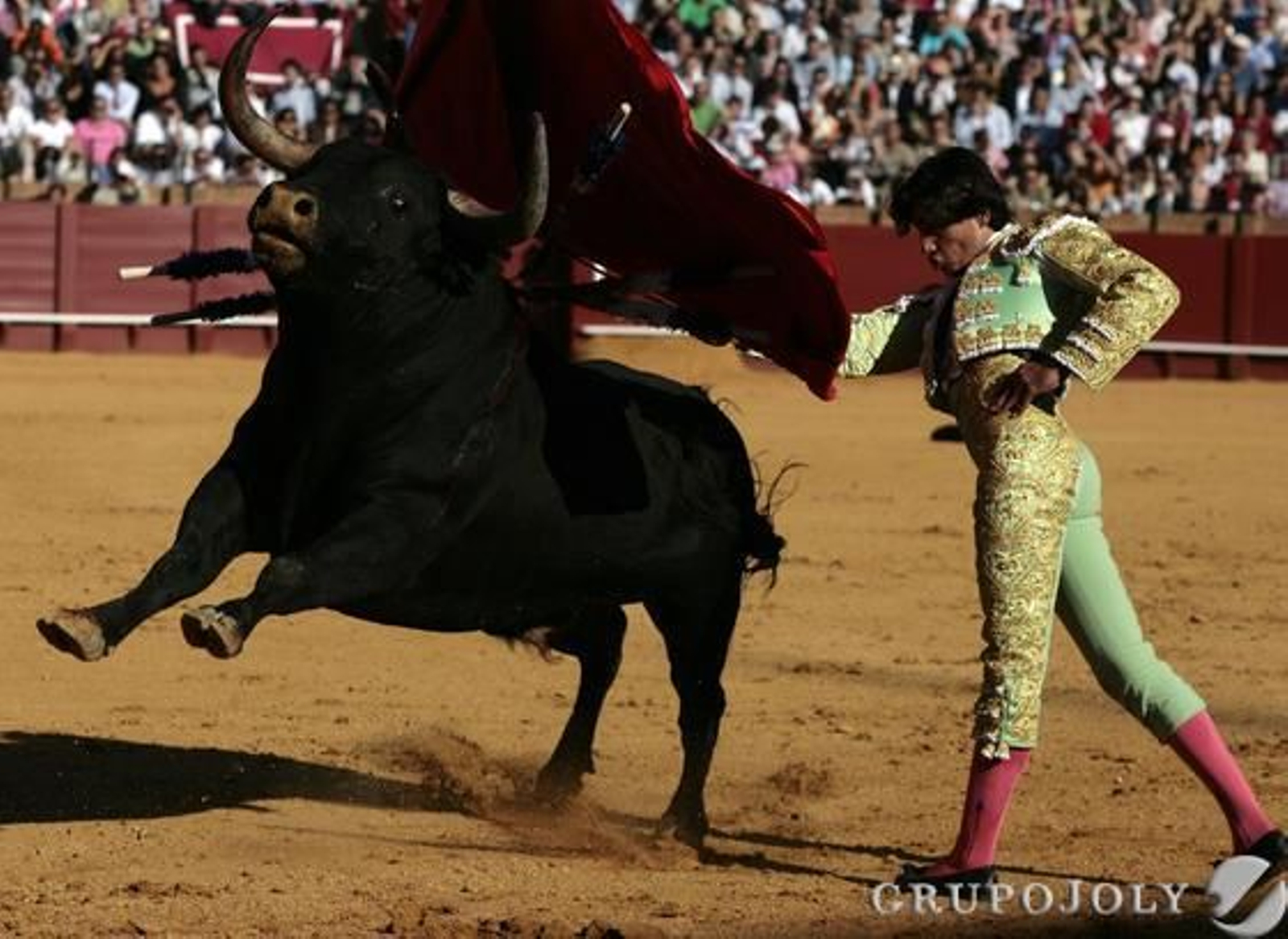 Curro Díaz en el Segundo de la tarde

Foto: Juan Carlos Munoz