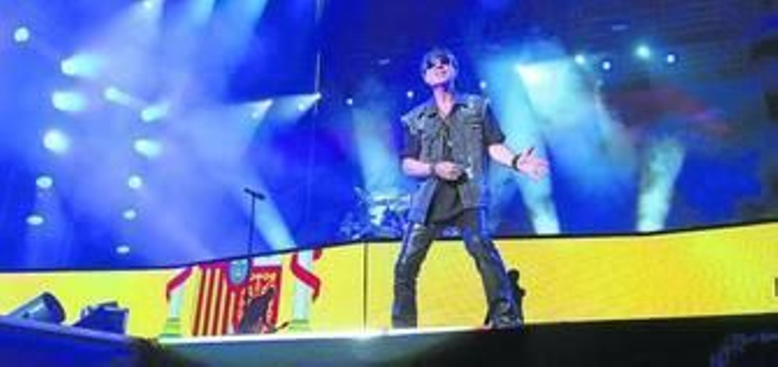 Scorpions, en una de las primeras canciones que interpretó ayer en la Plaza de Toros.
