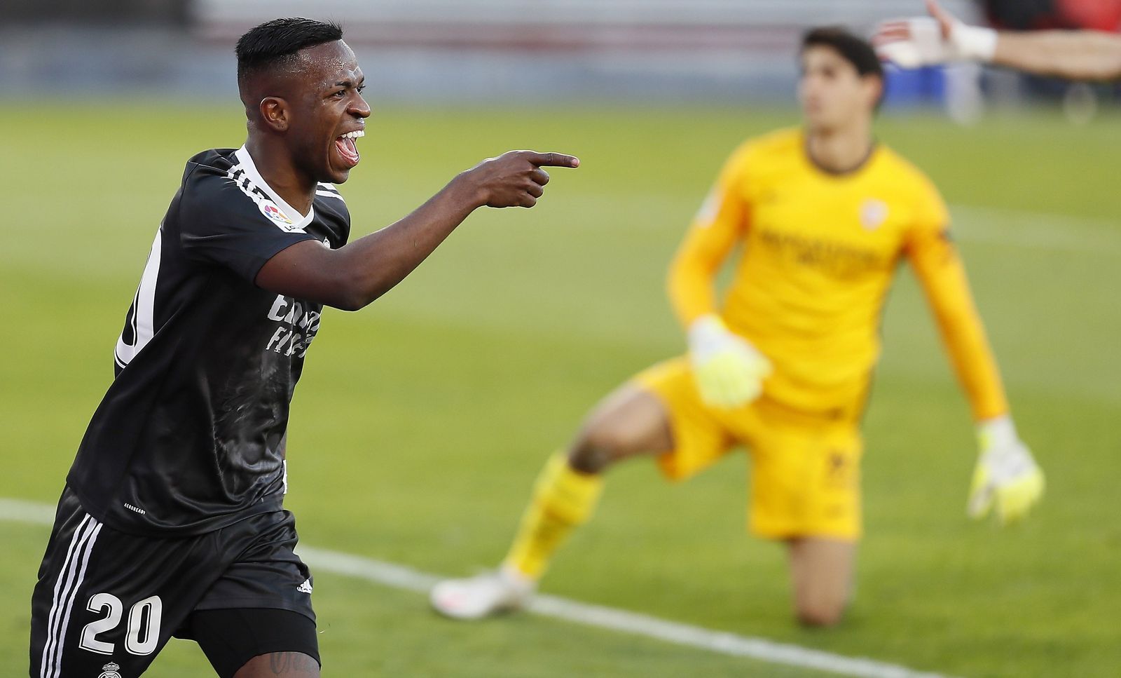 Vinicius celebra su gol