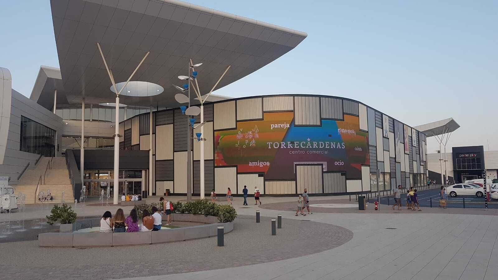 El Centro Comercial Torrecárdenas será el punto final del vial verde de Huércal.