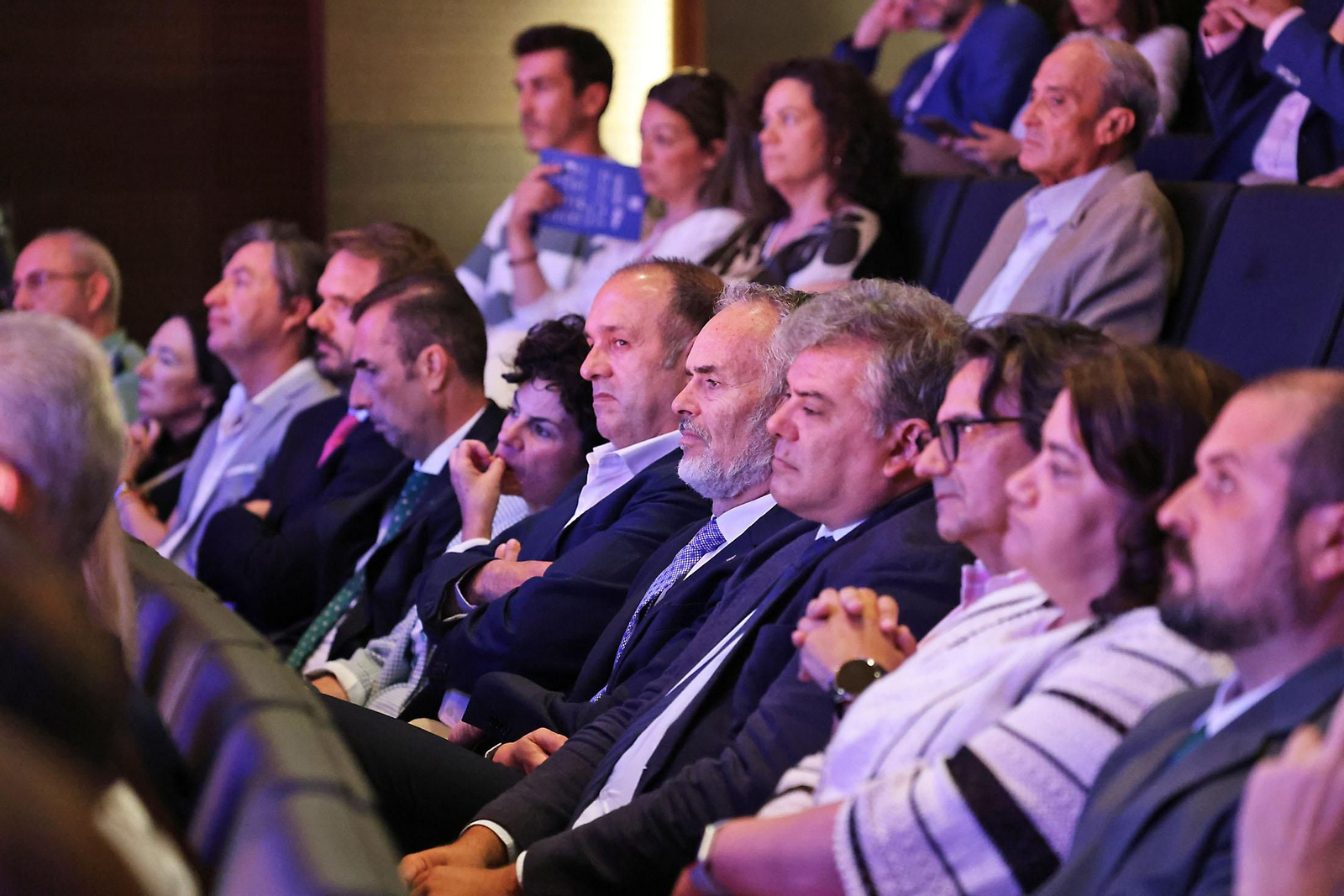 Imágenes de la presentación de la memoria anual de la Asociación de Industrias Químicas, Básicas y Energéticas de Huelva (Aiqbe)