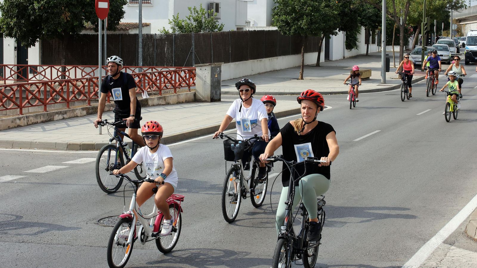 Búscate en el Día de la Bici Amistad por Jerez