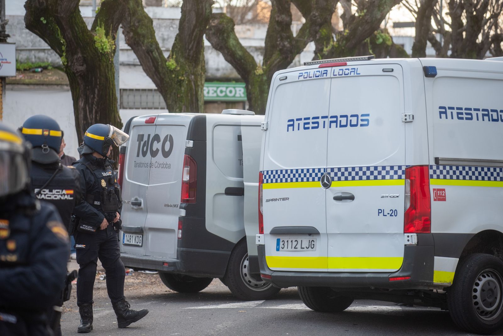 El despliegue policial en Sector Sur tras el apuñalamiento de un hombre, en imágenes