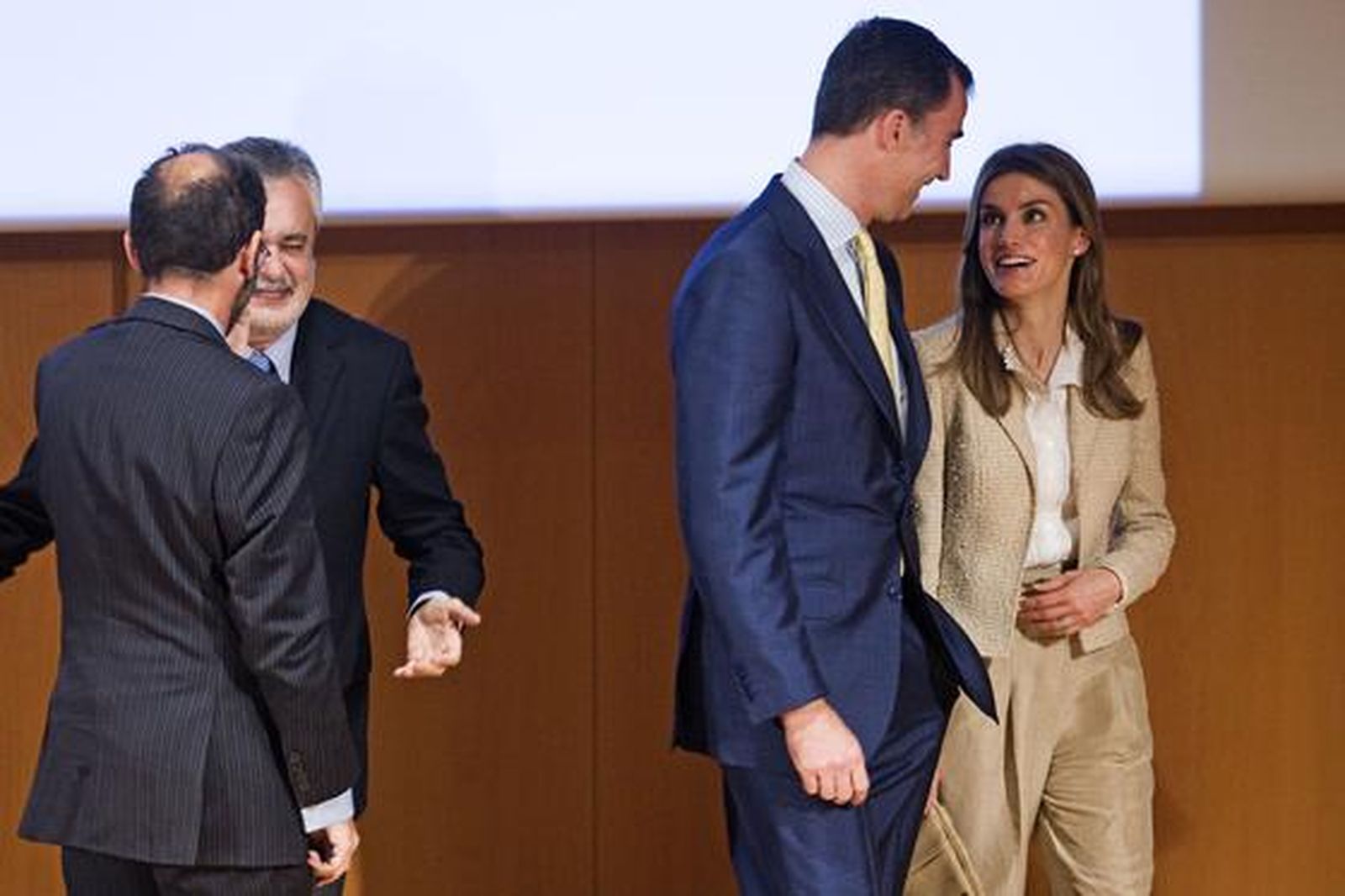 Los Príncipes de Asturias clausuran el Congreso Mundial de Periodismo en Cádiz. 

Foto: Julio Gonzalez