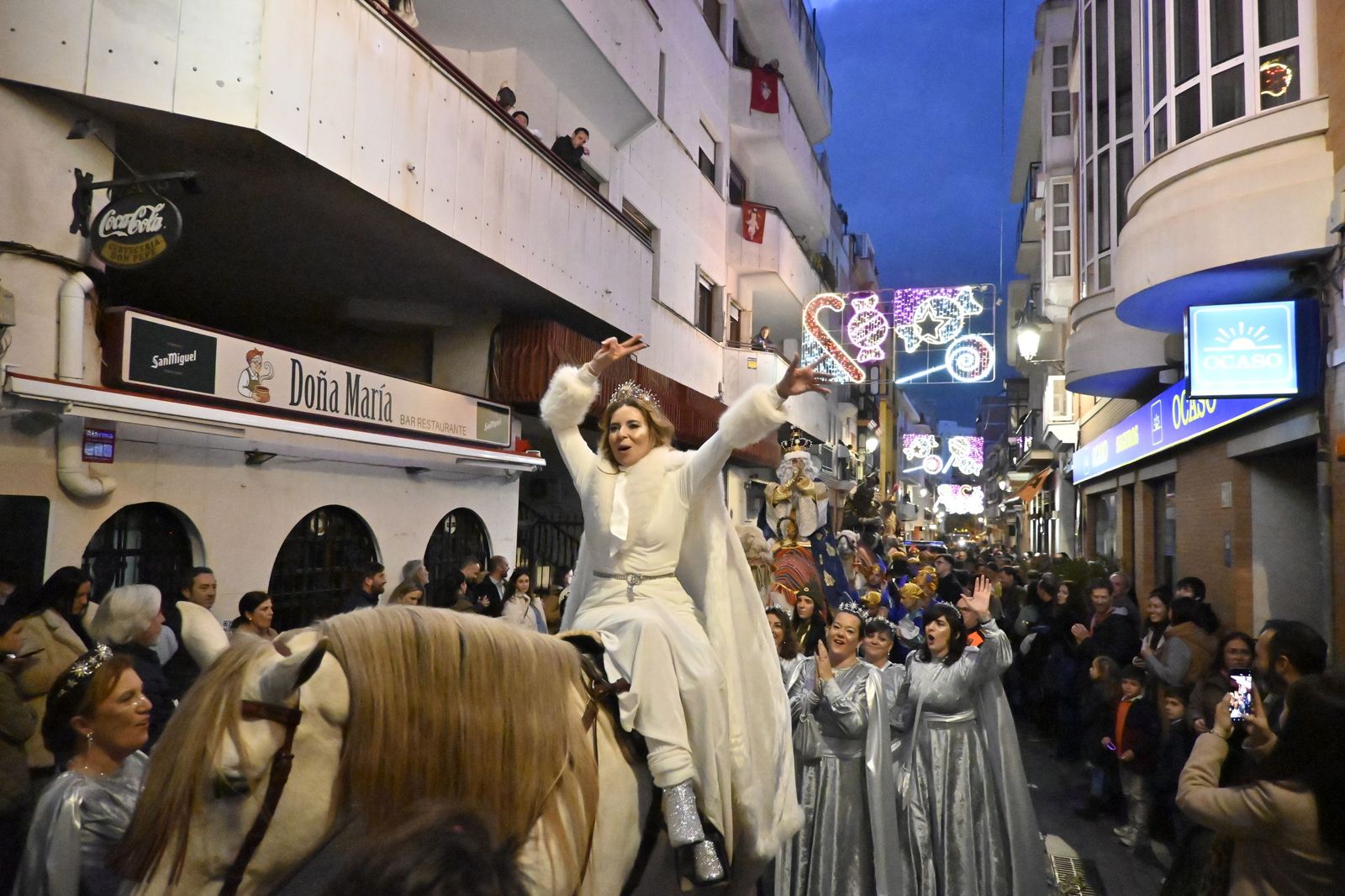 Las mejores fotografías de la llegada de los Reyes Magos a Huelva