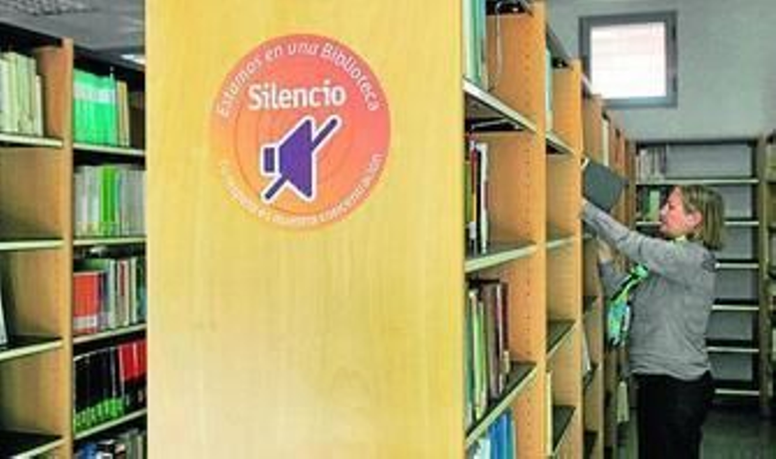 El objetivo de la campaña es que las estanterías no se queden sin libros.