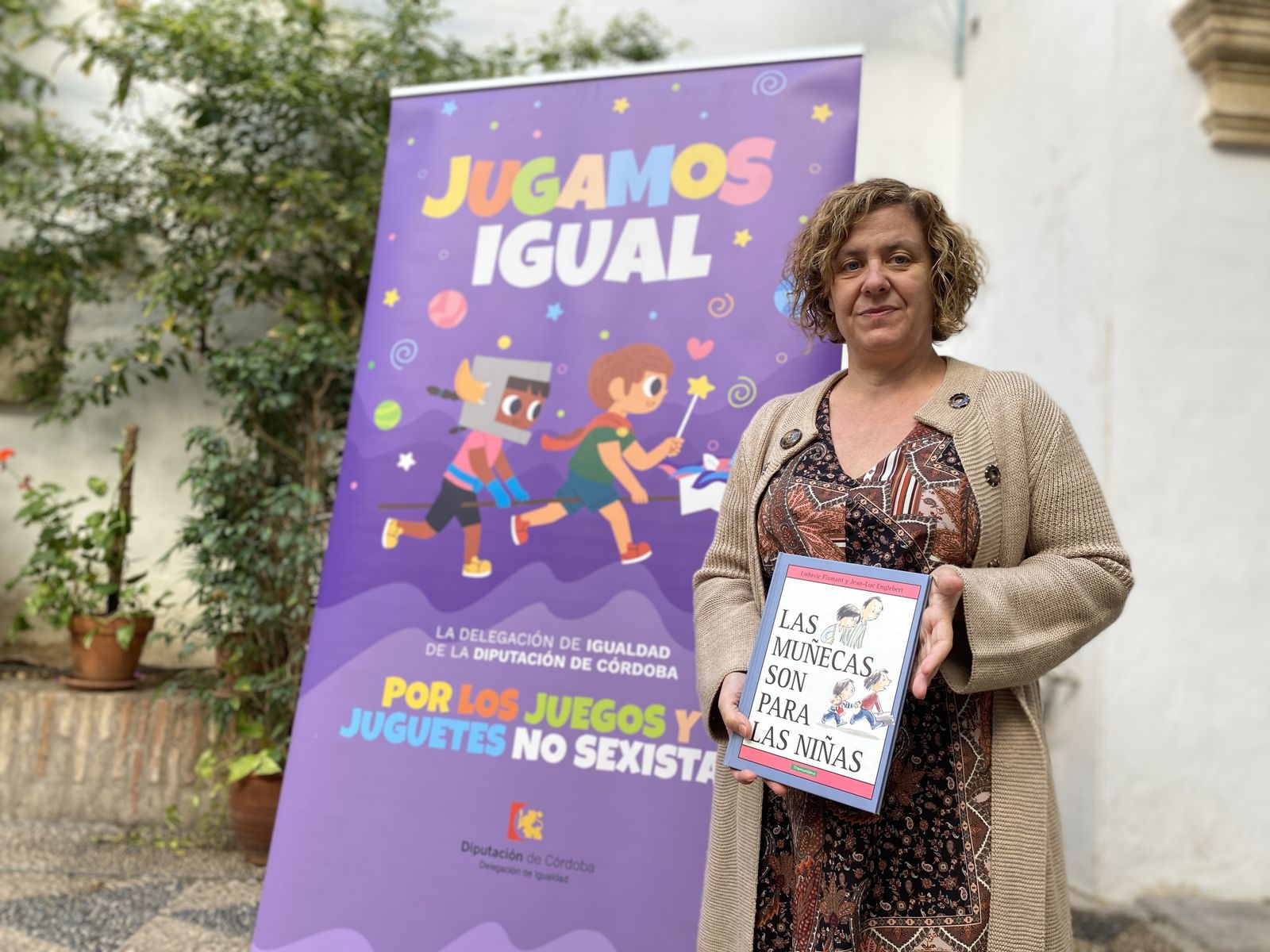 Presentación de la campaña por los juegos y juguetes no sexistas.