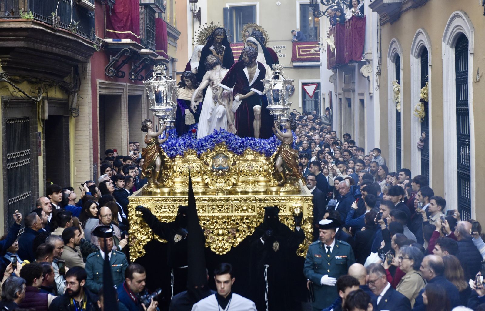 Las imágenes de la Hermandad de Santa Marta en la Semana Santa de Sevilla 2024