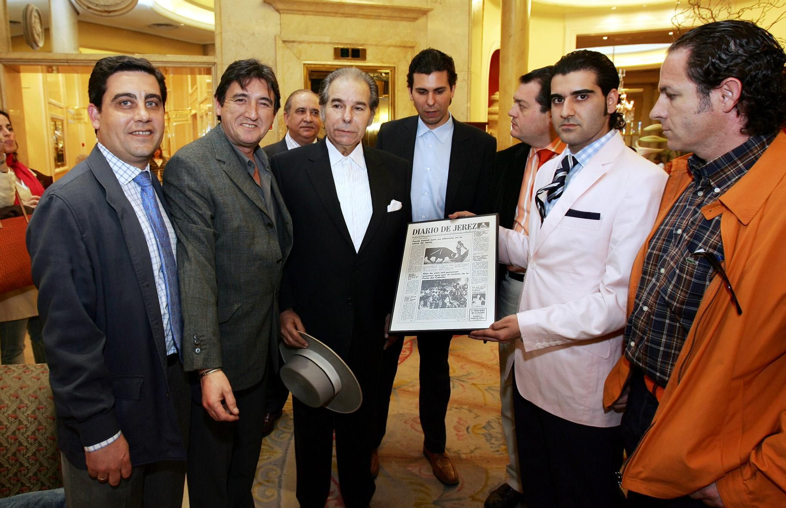 Algunos momentos de la vida de Rafael de Paula en imágenes