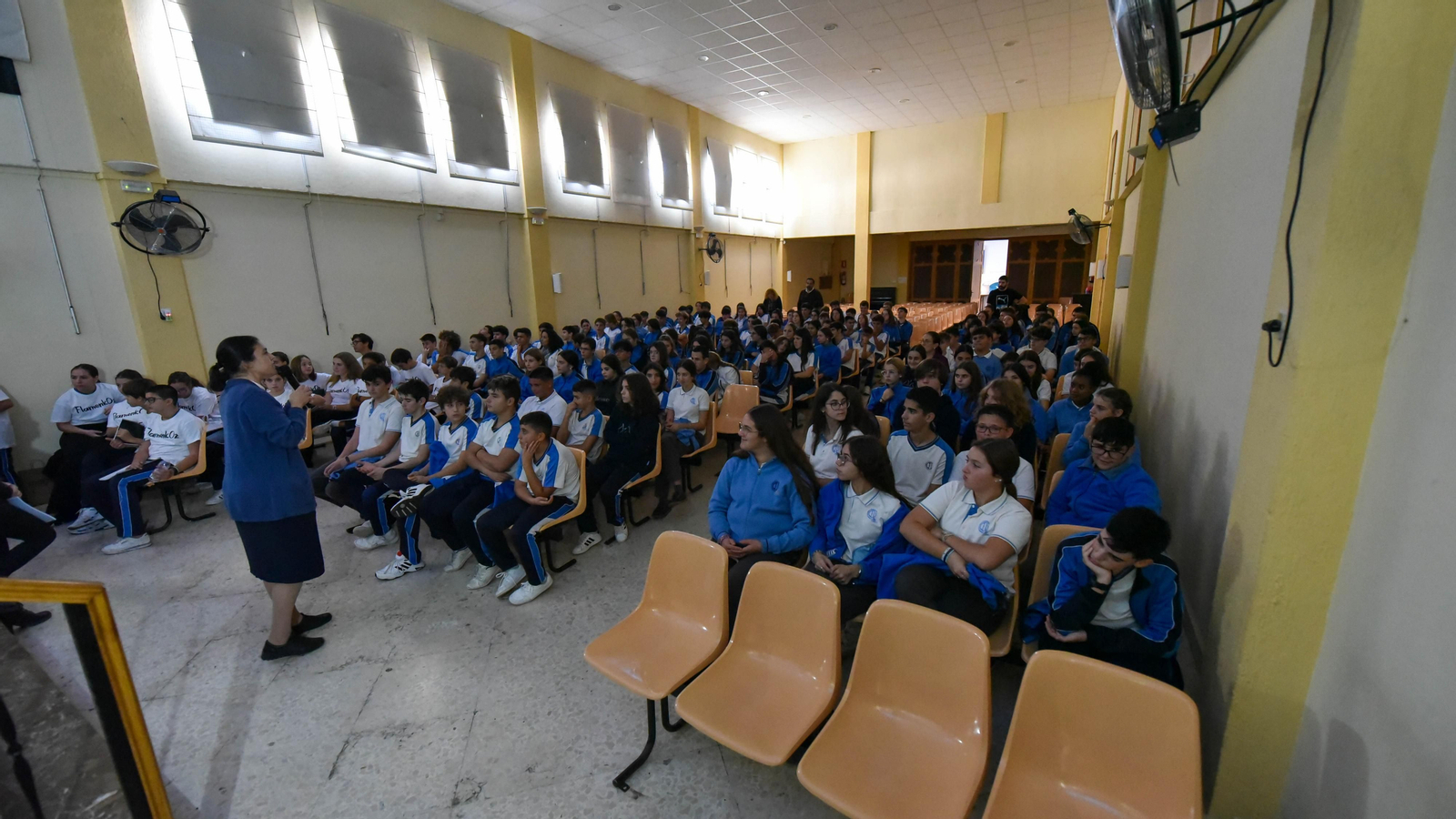 Flamenkoz, lectura de la obra en el  colegio Huerta de la Cruz, en imágenes