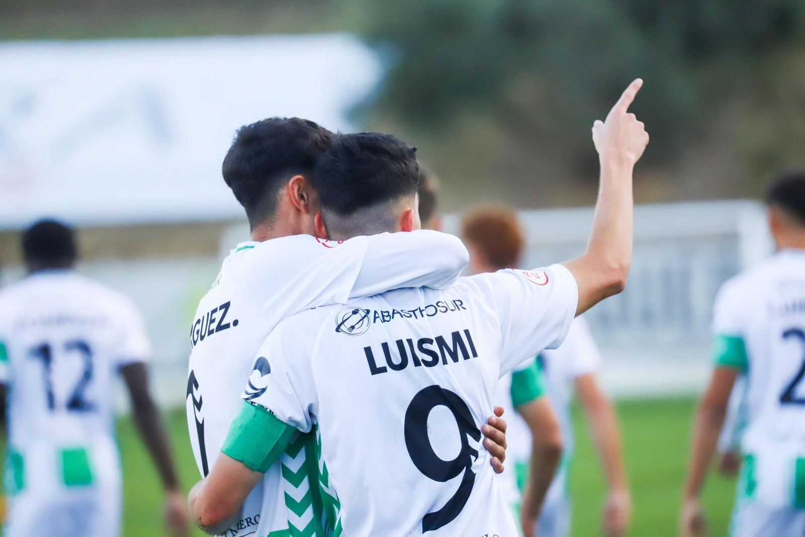 En directo, Antequera-Mérida: ¡Descanso! (1-1) En directo, Antequera-Mérida: ¡Descanso! (1-1)