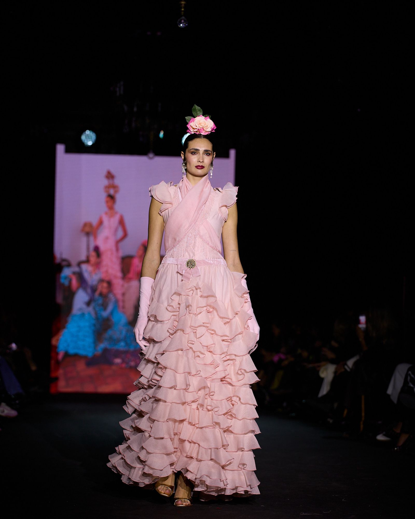 El desfile de flamenca Pol Núñez en We Love Flamenco 2026, todas las fotos