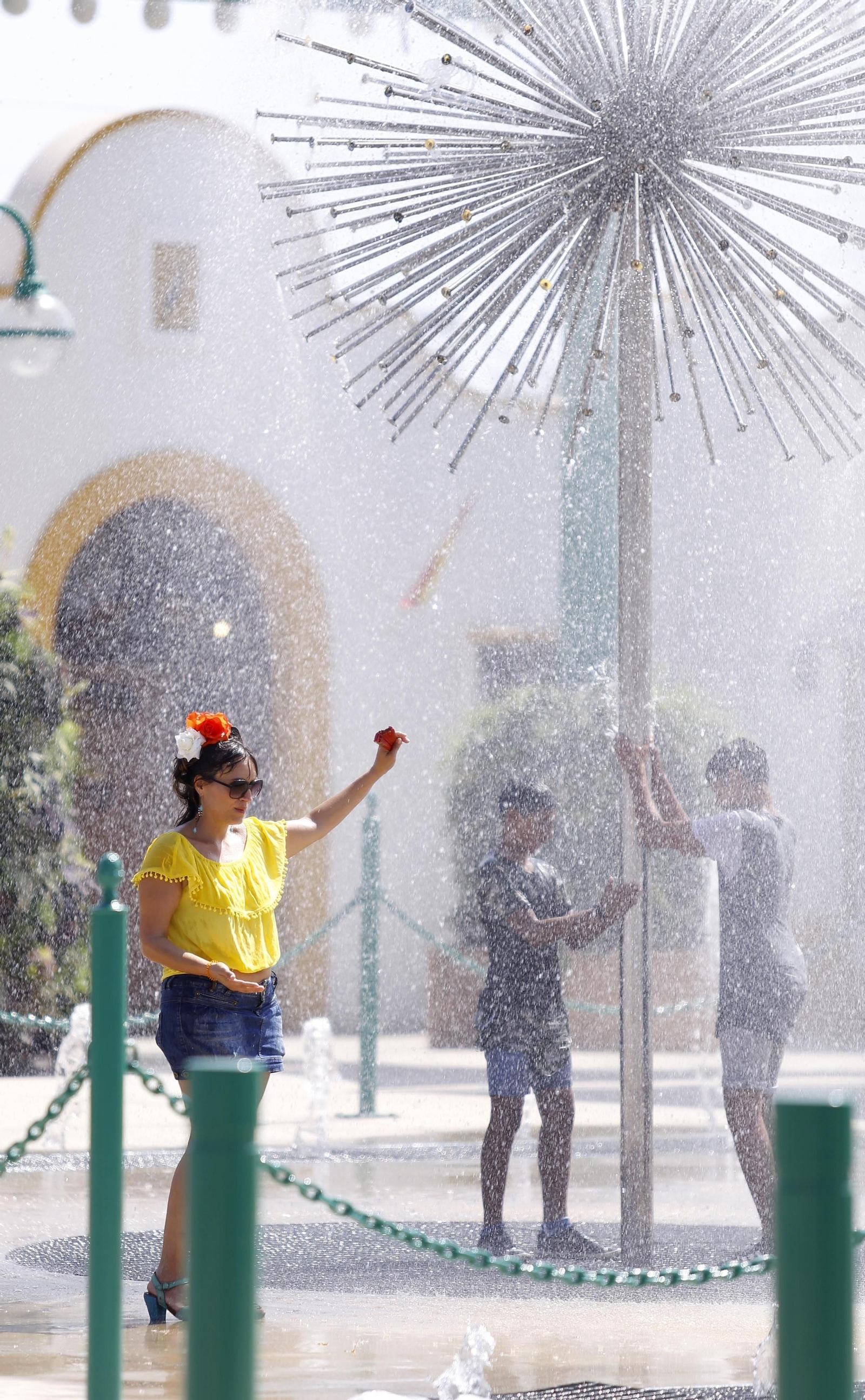 Fuente de la biznaga en el recinto ferial de Málaga, este verano.