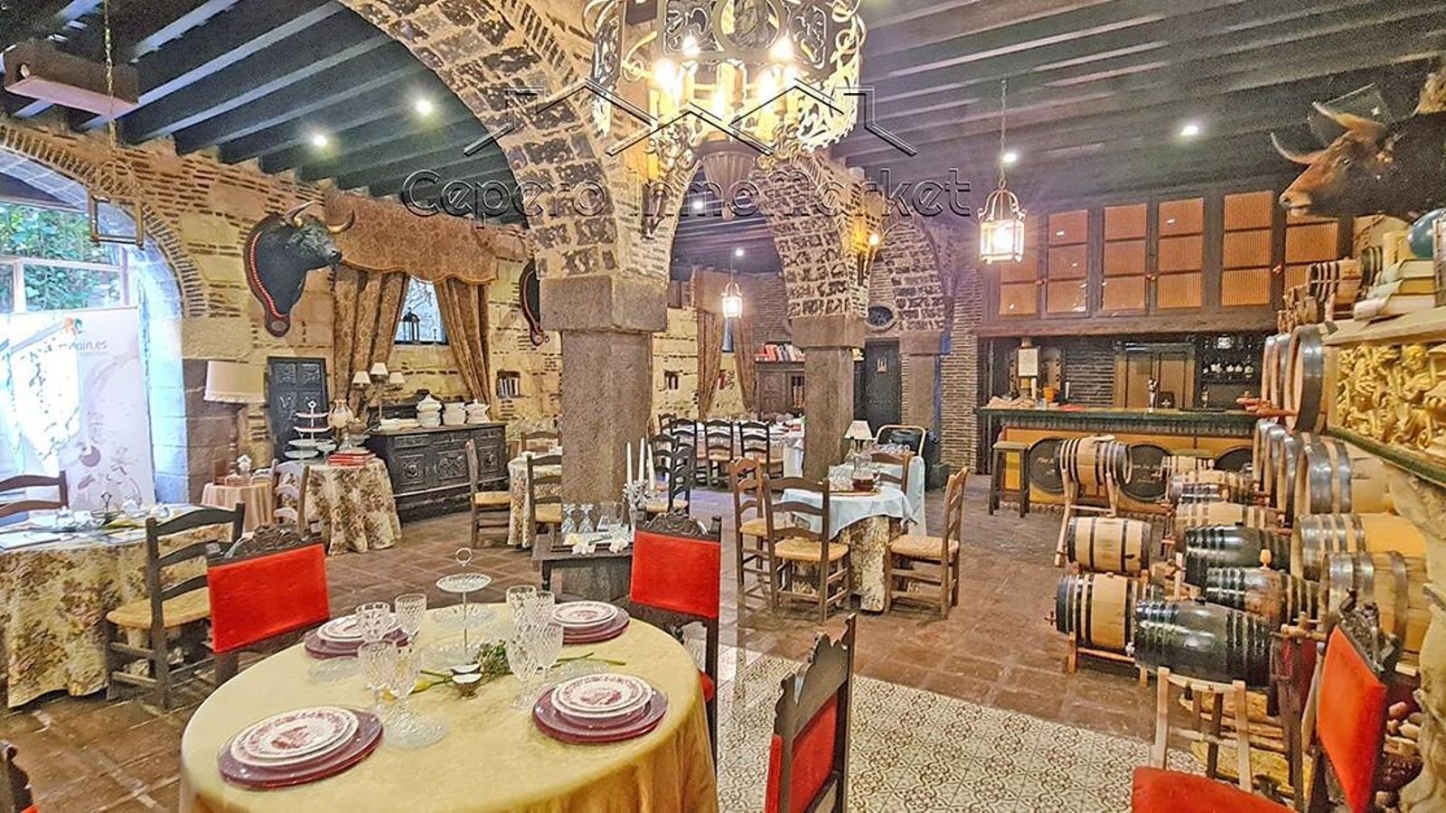 Uno de los salones del inmueble.