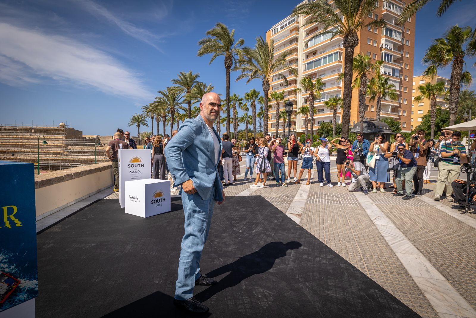 Photocall de Petra Martínez y actores de la serie 'La ley del mar' en La Caleta