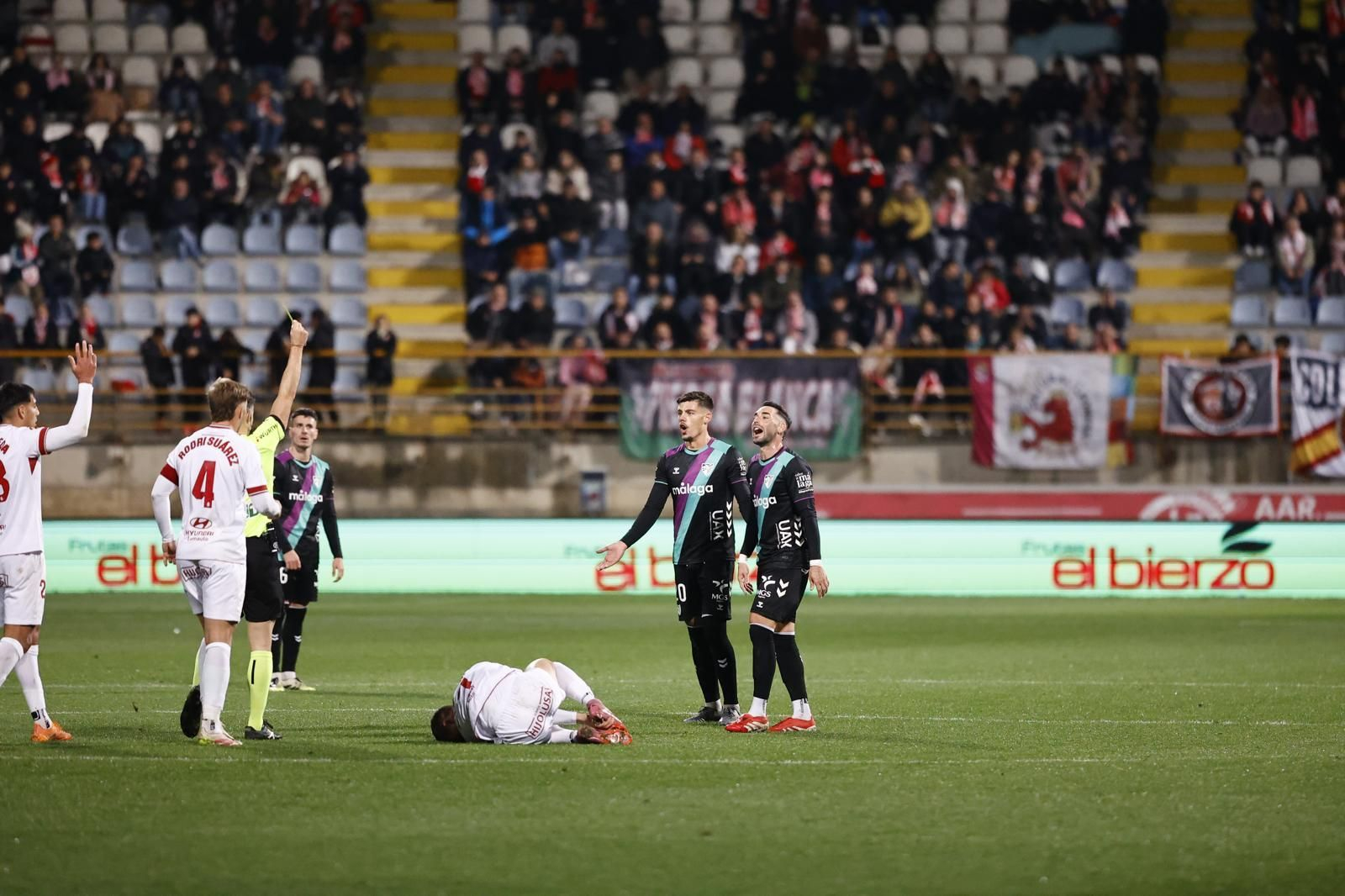 Cultural Leonesa-Málaga CF: Las fotos del partido