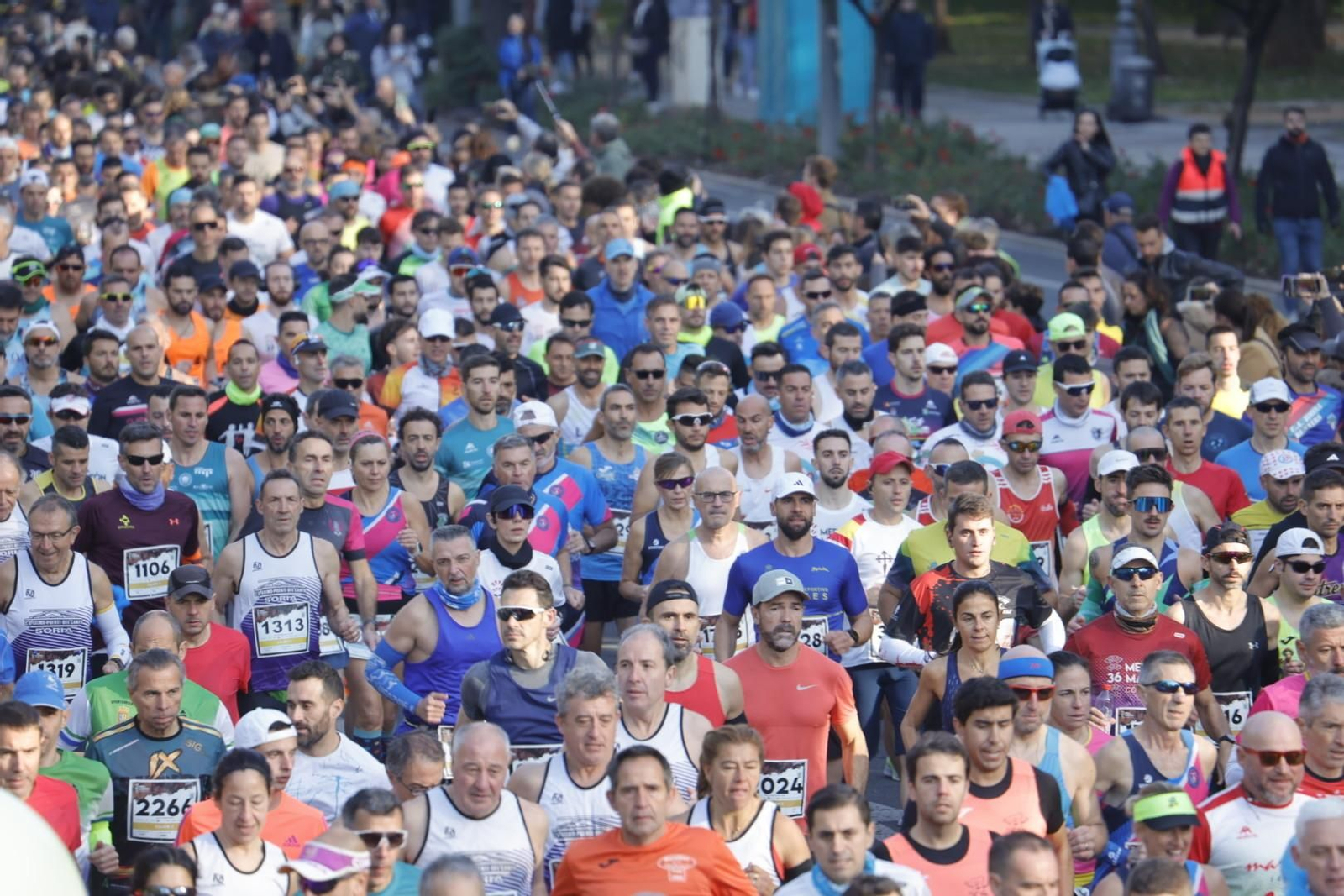 Media Maratón de Córdoba 2023: Las mejores fotos de la salida de la prueba Media Maratón de Córdoba 2023: Las mejores fotos de la salida de la prueba