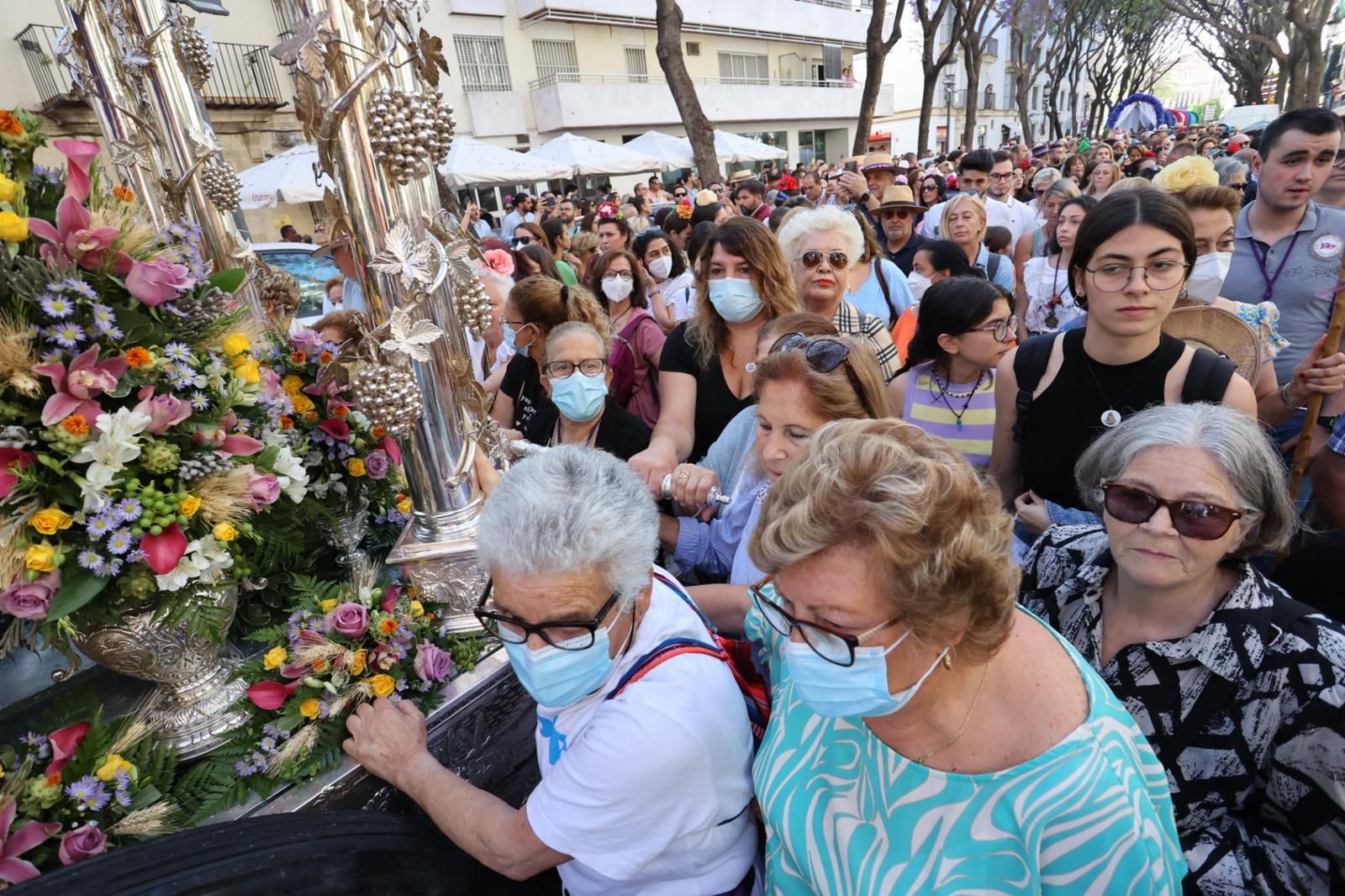 La salida de la Hermandad del Rocío de Jerez, en imágenes