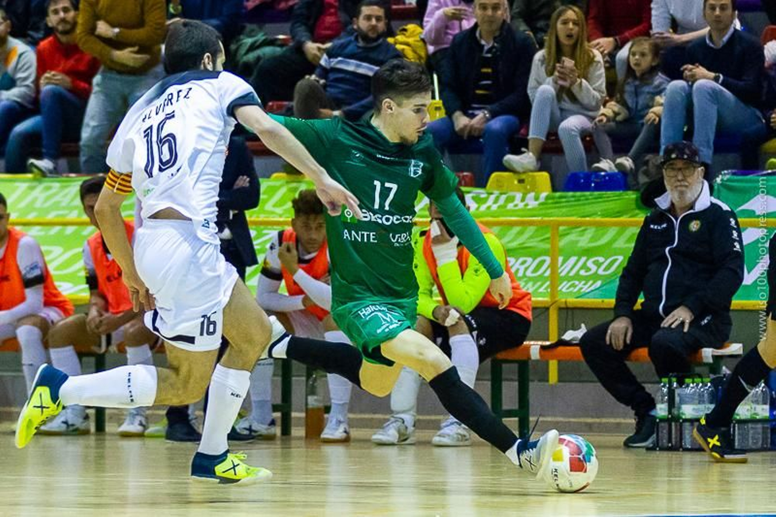 Álvaro Quevedo, en un partido la pasada campaña.