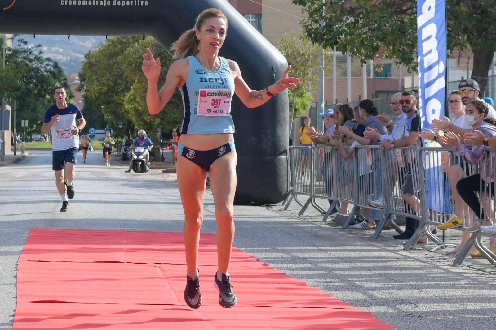 Las imágenes de la Carrera de la Mujer de este domingo en Granada