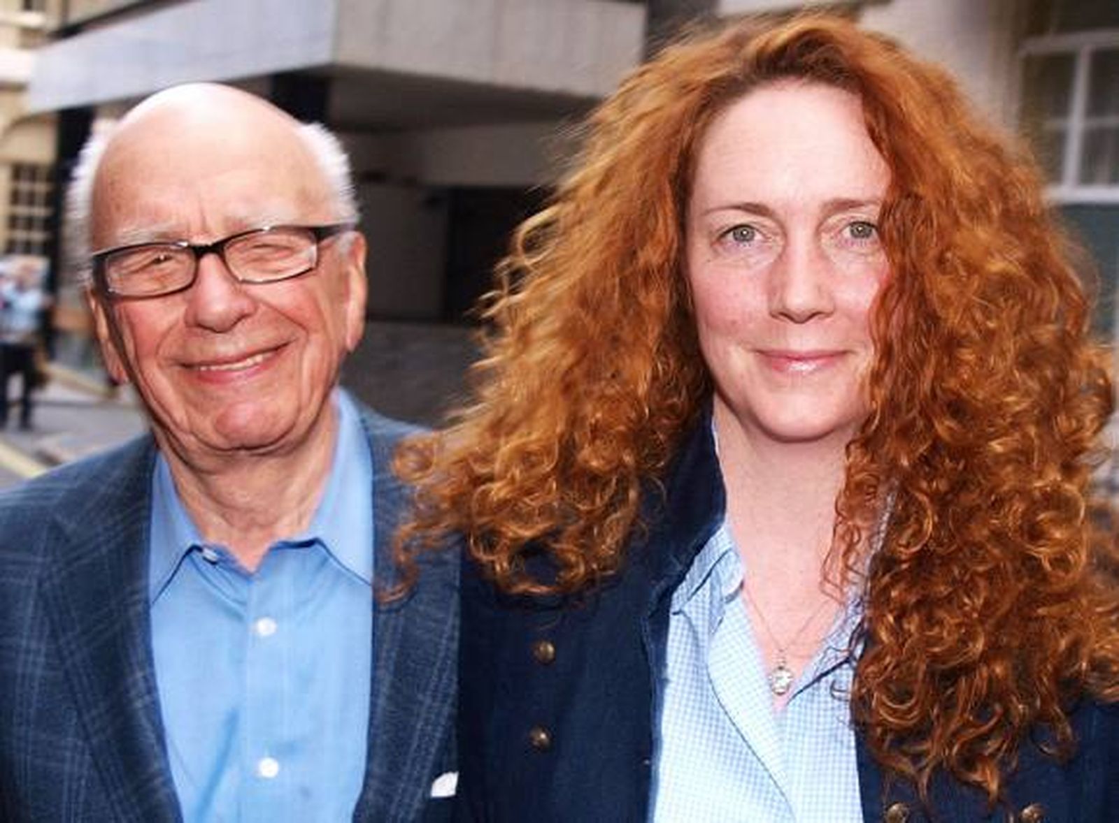 Dimite la directora de la filial británica de News Corporation