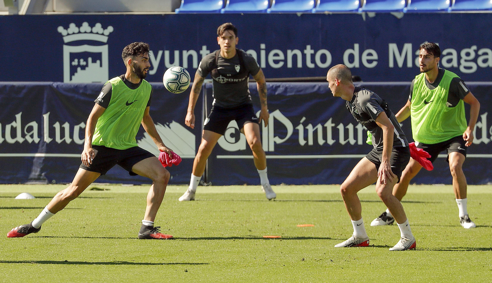 Los fotos del primer entrenamiento del Málaga CF por grupos Los fotos del primer entrenamiento del Málaga CF por grupos