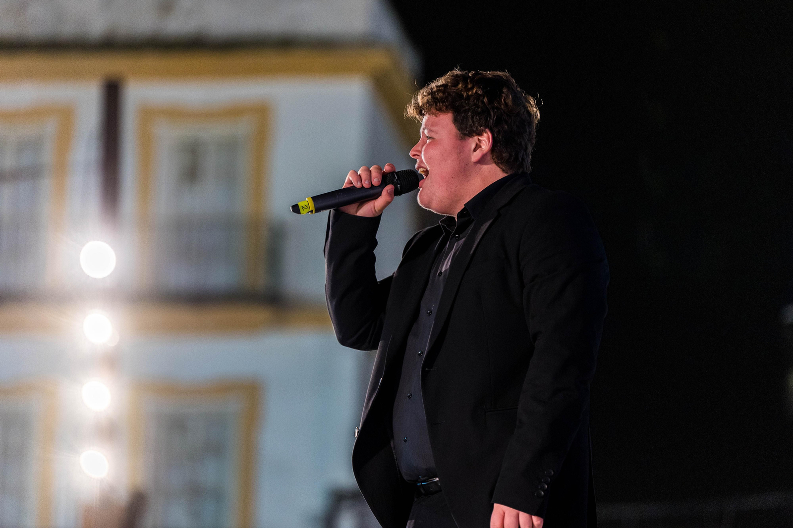 Doble sesión de zambombas navideñas en la plaza del Rey de San Fernando