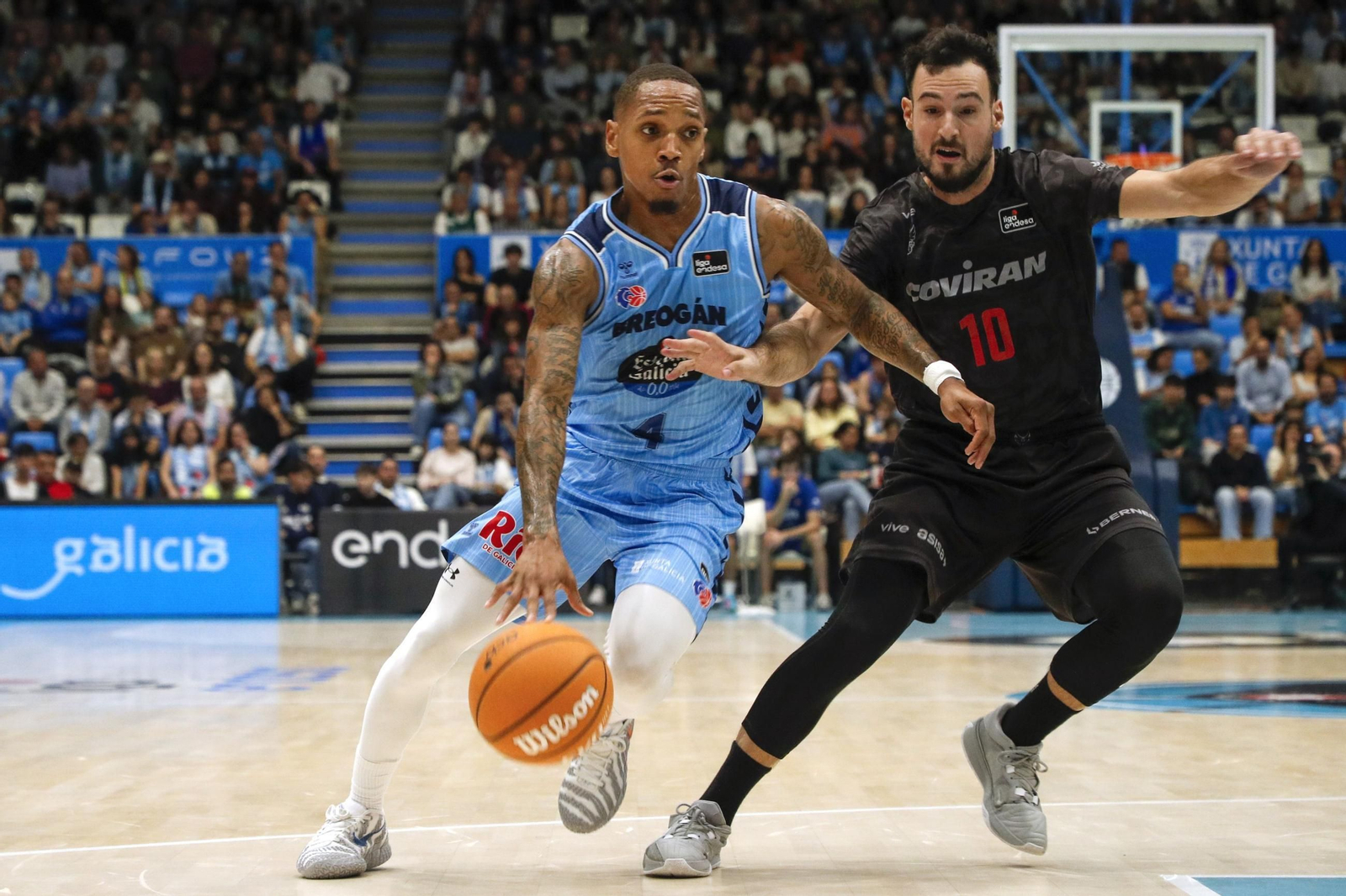 Un ataque del Río Breogán en el partido jugado este sábado en Lugo