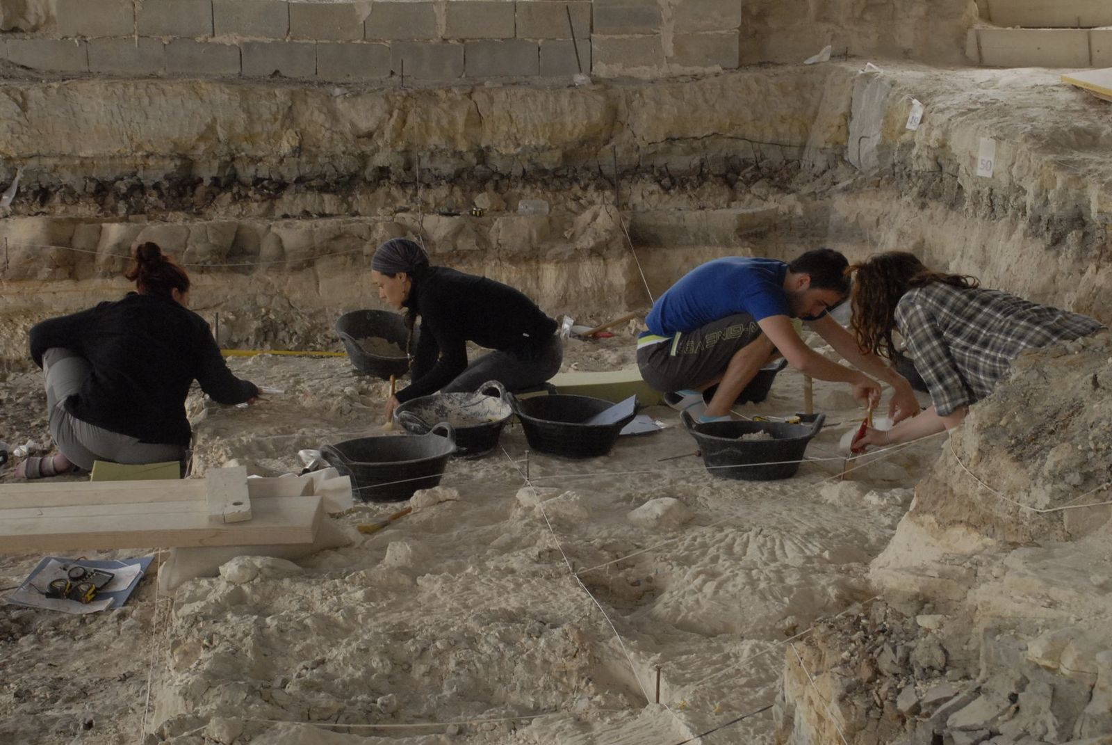 Trabajo de arqueólogos.