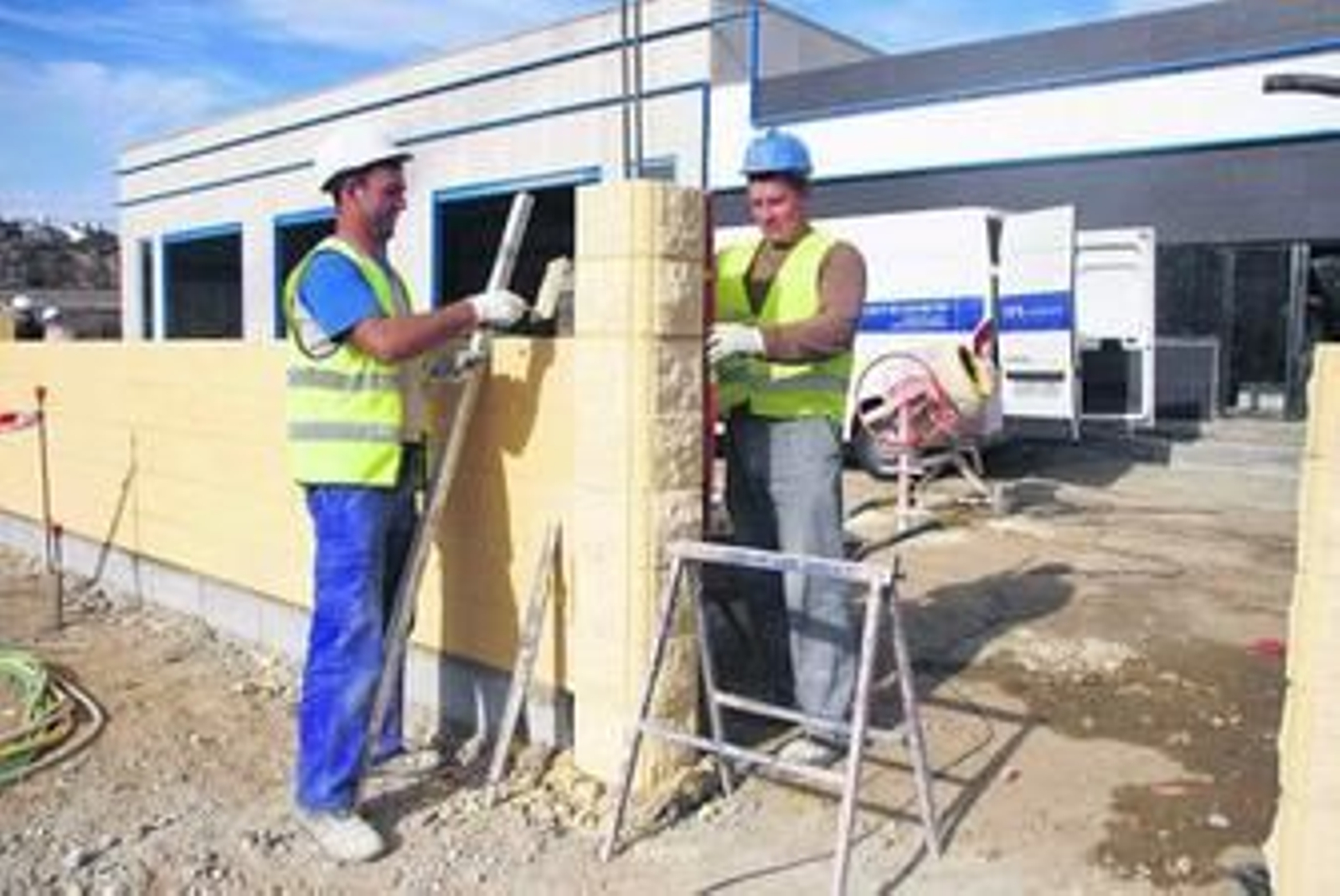 La Ciudad del Taxi abrirá sus puertas en Semana Santa con un surtidor y taller propio