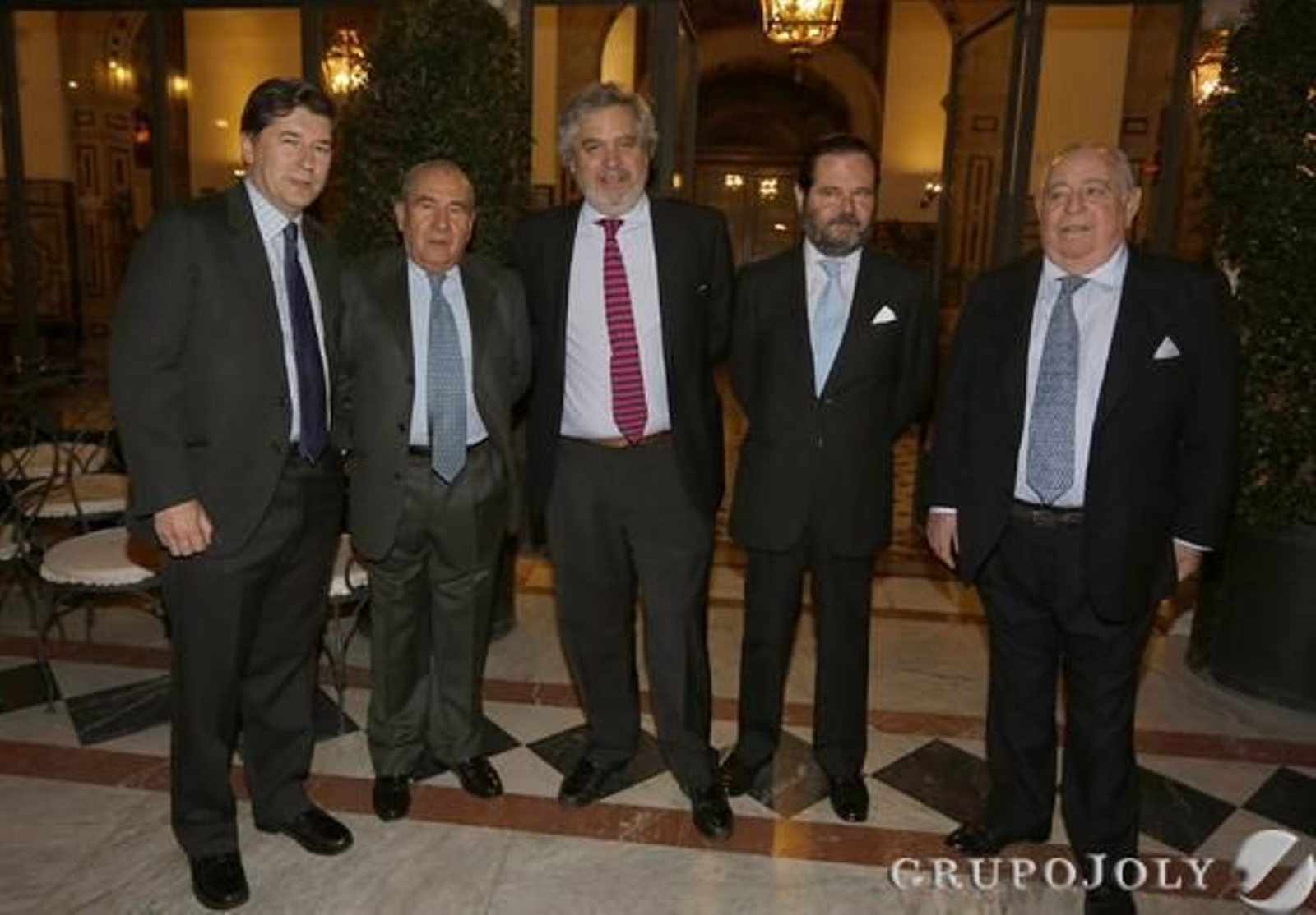 Eduardo Osborne, Alberto González Troyano, Luis Sánchez-Moliní, Diego Laffón y Antonio Sánchez-Moliní.