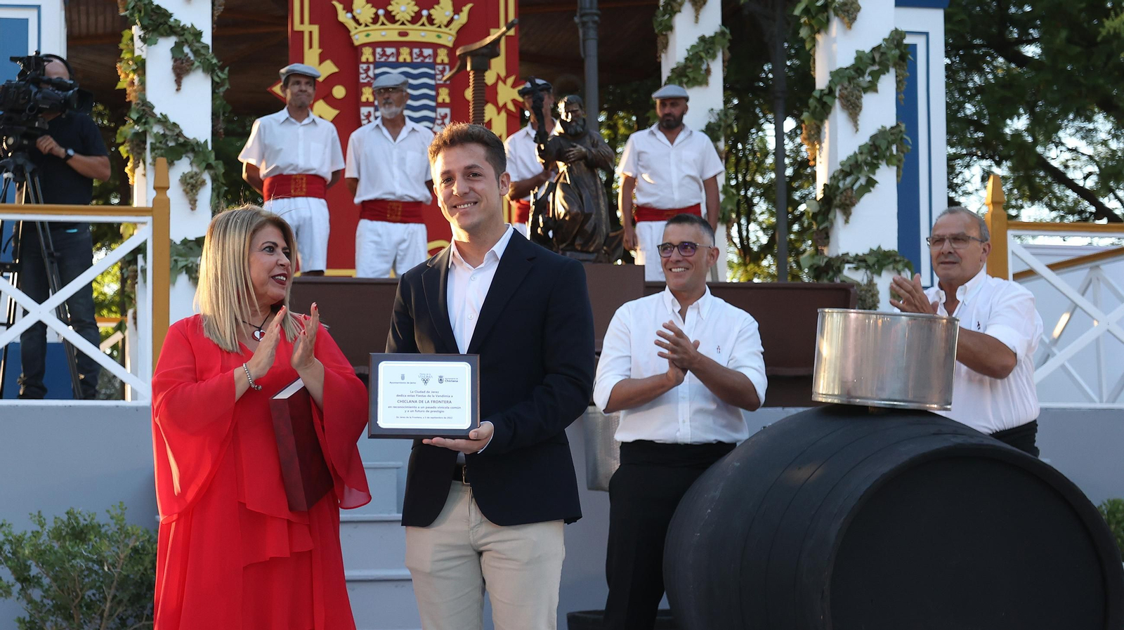 Imágenes de la tradicional pisa de la uva en Jerez