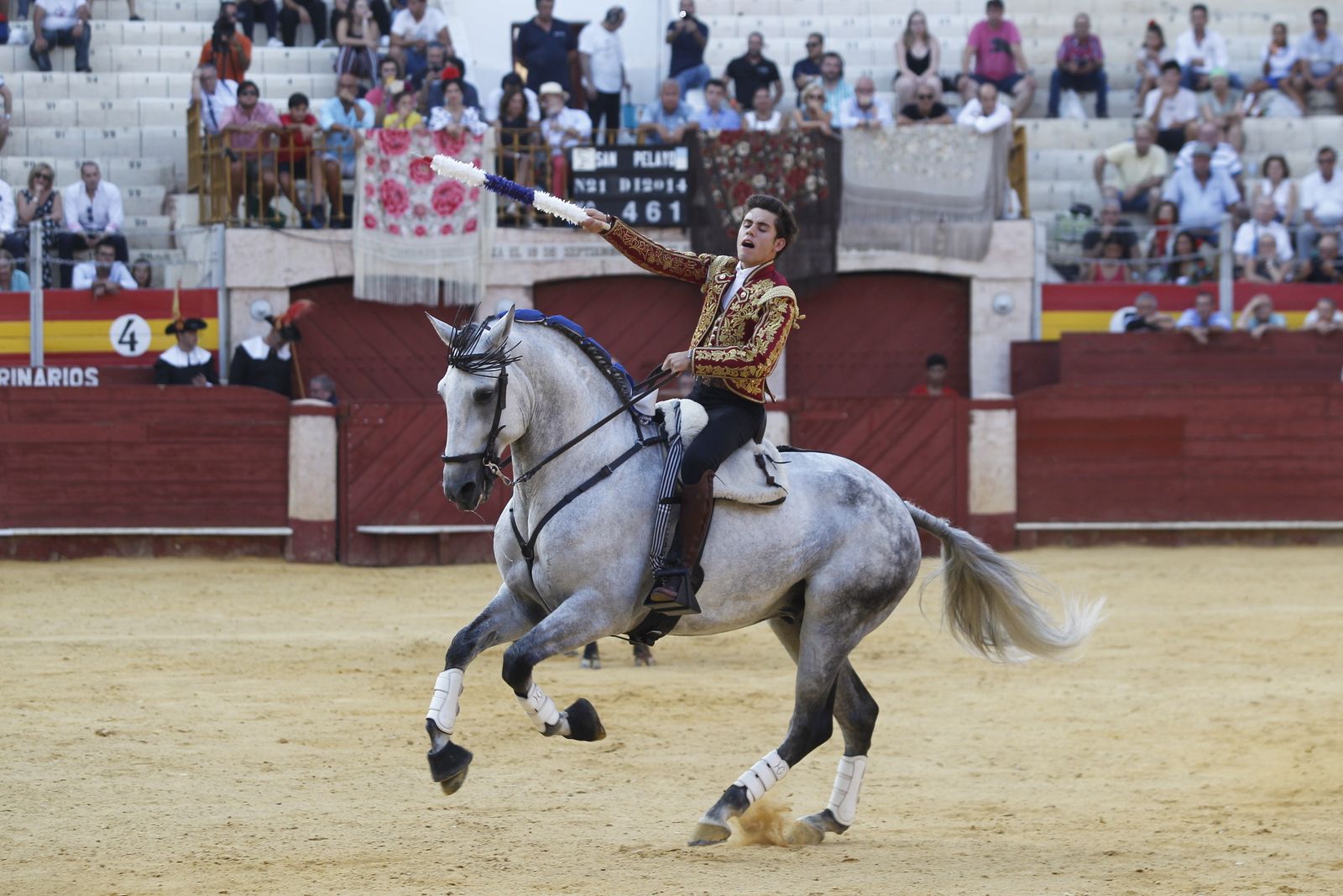 Fotogalería corrida de rejones. Feria de Almería 2019