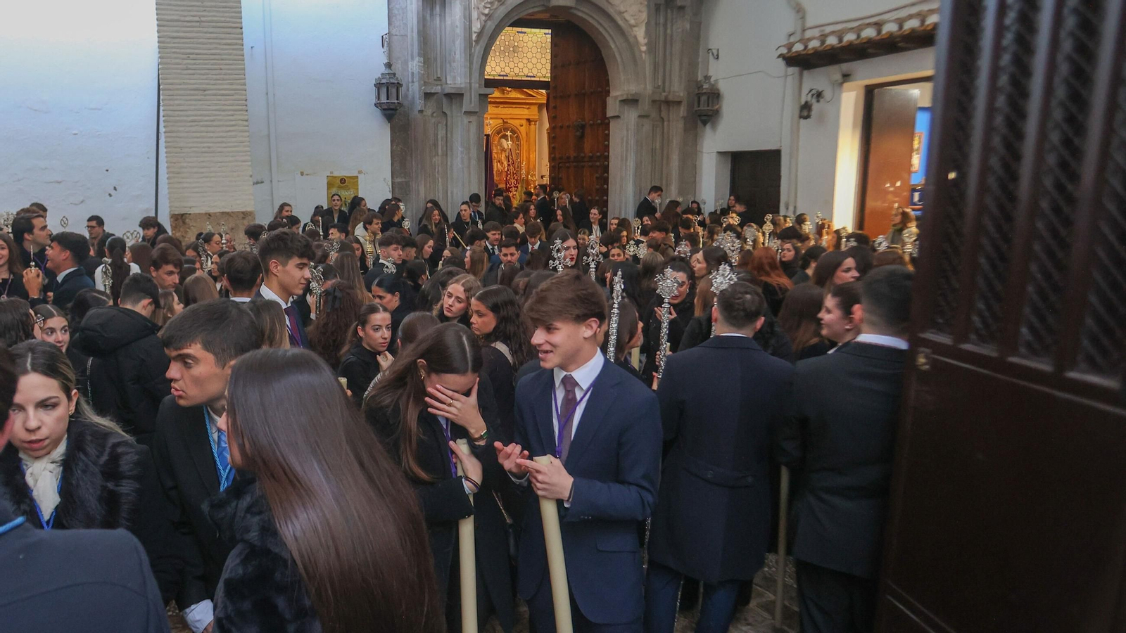 Fotogalería: Suspensión del Rezo del Santo Vía Crucis de la Juventud 2025