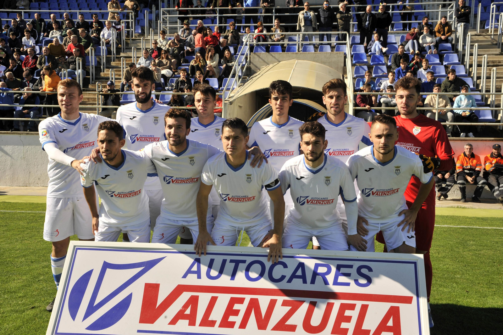 Formación inicial del Arcos ayer contra el Conil.