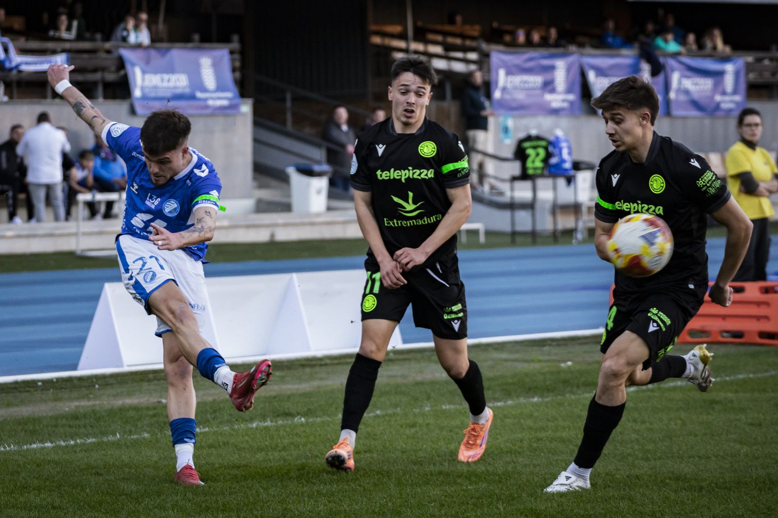 Imágenes del Xerez DFC-Extremadura