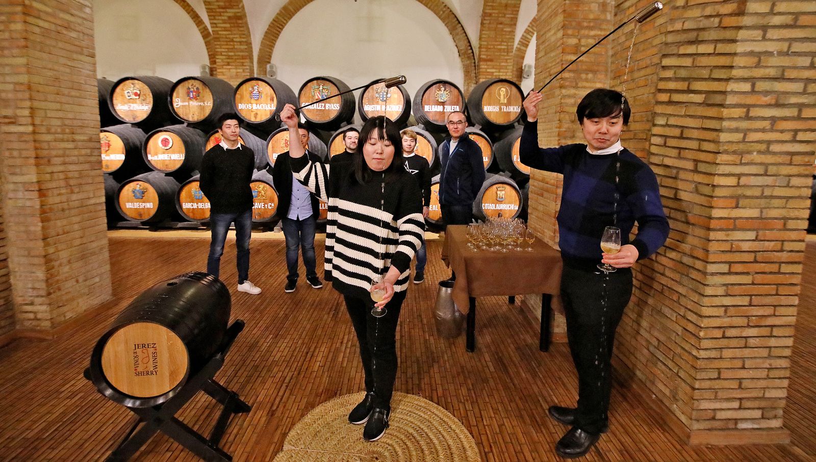 Venenciadores Japoneses en el Consejo