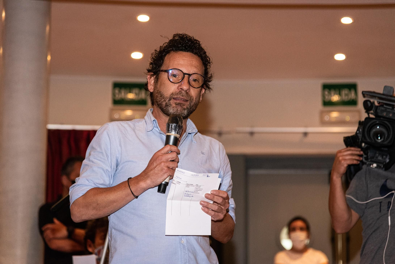 Imágenes de la sesión de moción de censura en el Ayto. De Cartaya