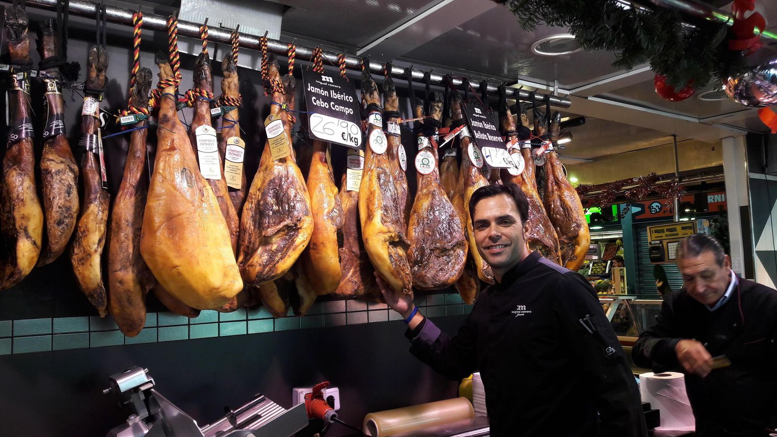 El jamón es otro de los productos fijos para la cena de esta noche.