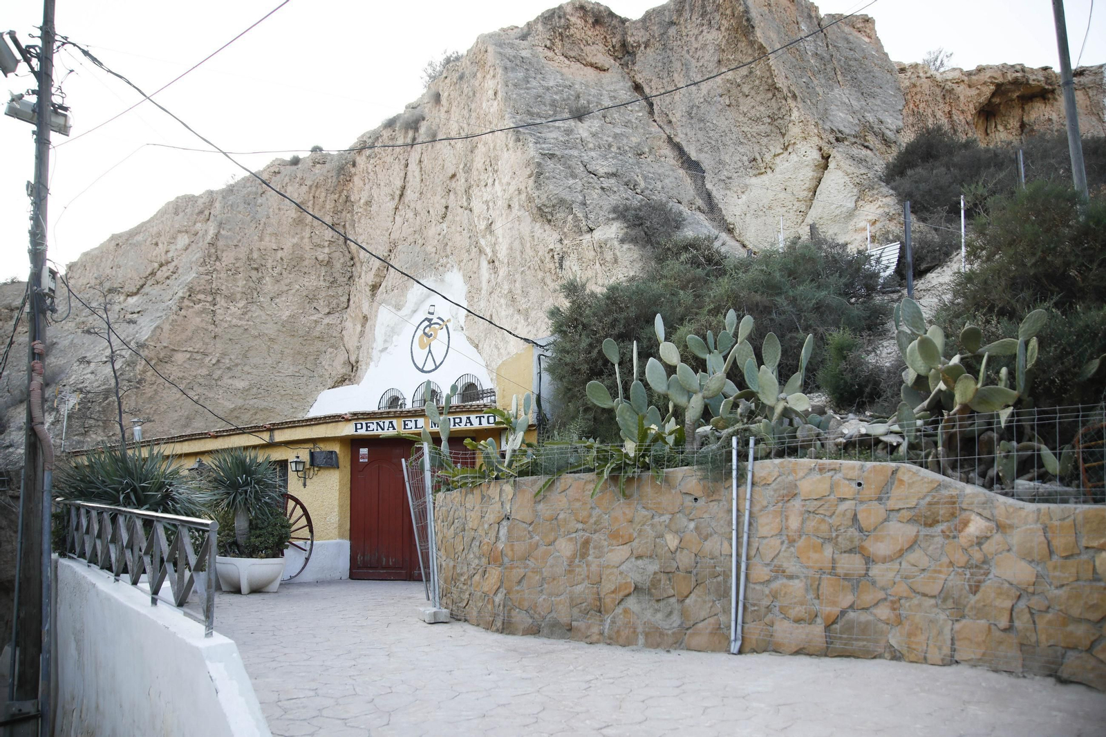 Imágenes de los refugios de la guerra civil descubierto en el barrio de Las Trincheras