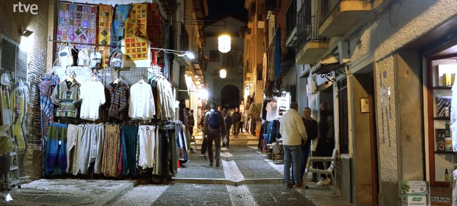 Granada es protagonista del programa televisivo Zoom Tendencias