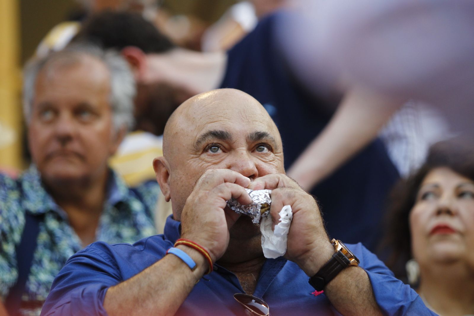 Imágenes del ambiente de la corrida de toros de la Feria de Almería