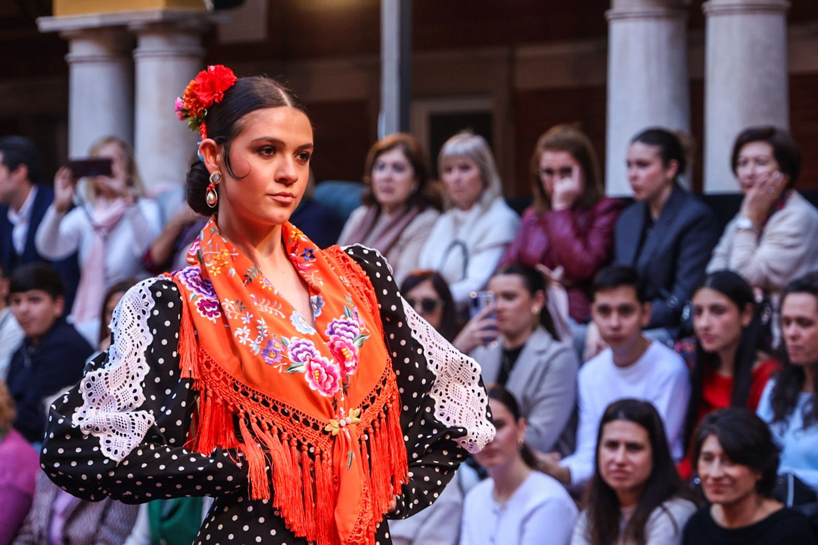 Fotografías de la Pasarela Huelva Flamenca 2026