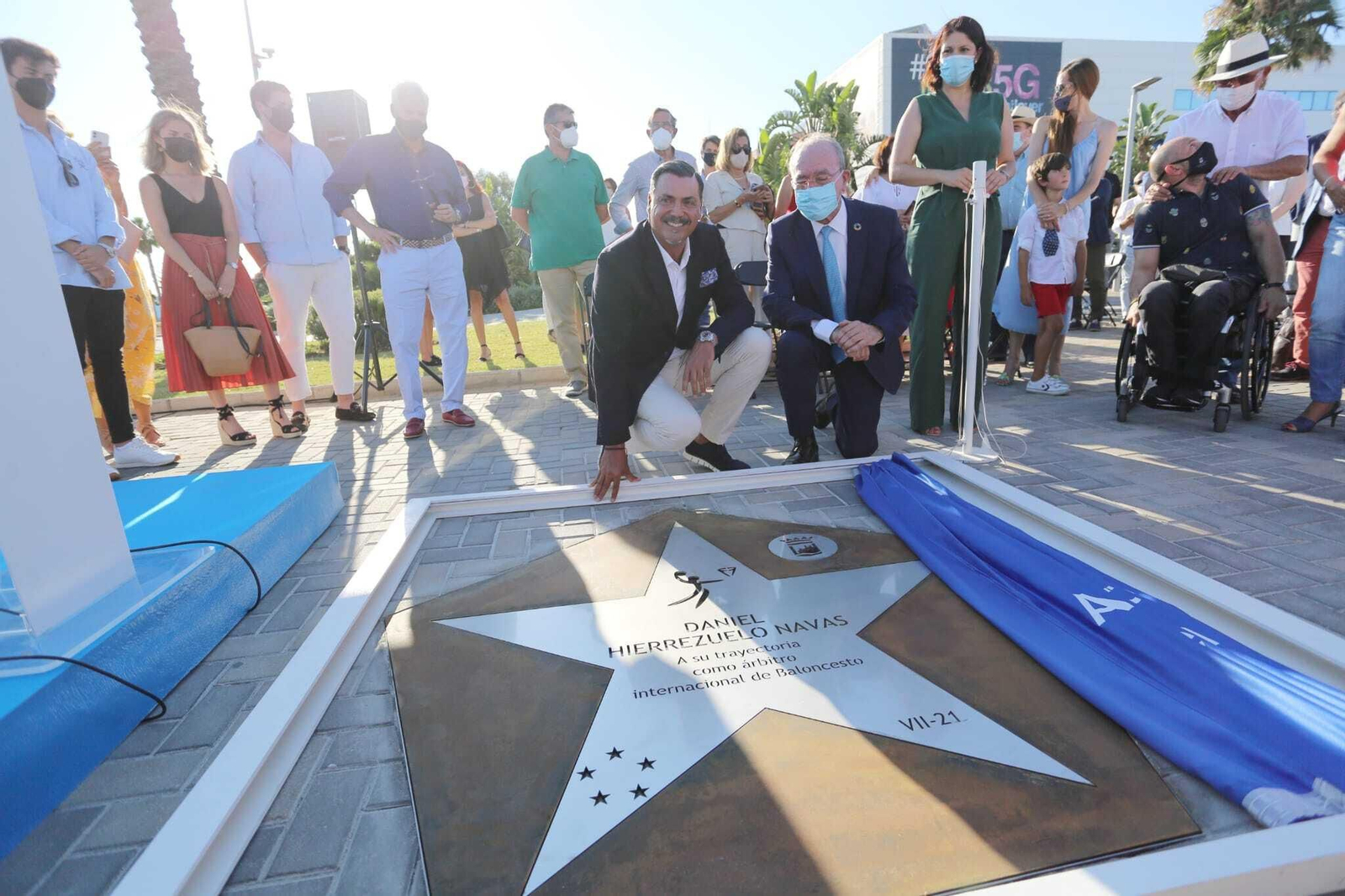 Daniel Hierrezuelo y el alcalde ,Francisco de la Torre.