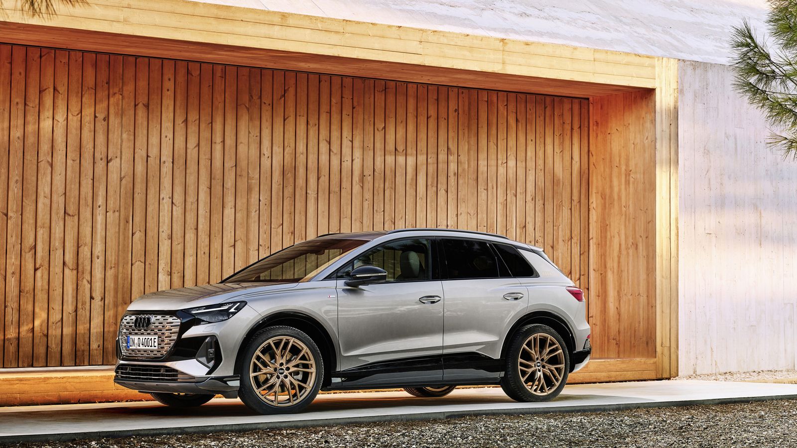 Ayudas como el Moves y medidas como las rebajas impositivas deben estar detrás, según Aparicio, de la imprescindible descarboización.