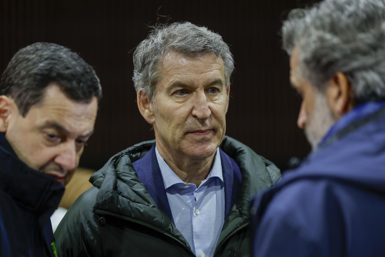 Alberto Núñez Feijóo junto a Juanma Moreno, en Adamuz (Córcoba)