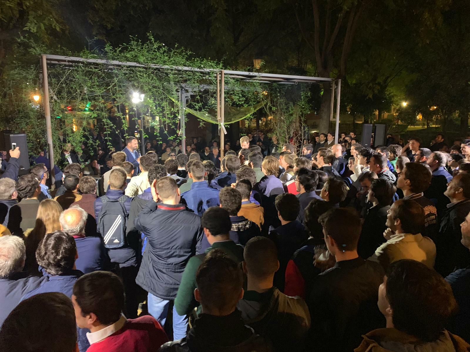 Santiago Abascal, en el primer encuentro de Cañas por España en Sevilla.