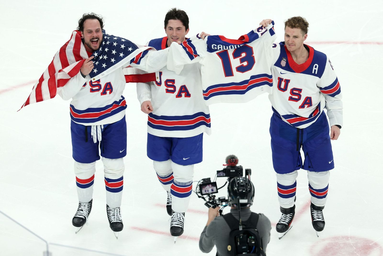 Las mejores fotos de los Juegos Olímpicos de invierno Milán Cortina d'Ampezzo 2026 | Ceremonia de clausura y jornada 17 y última