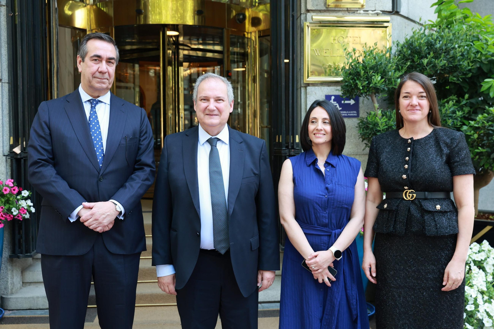 Bernardo Velázquez, presidente de Unesid; Jordi Hereu, ministro de Industria; Rebeca Torró, secretaria de Estado de Industria, y Carola Hermoso, directora general de Unesid